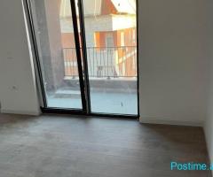 ZYRE ME QERA 90M2 MYSLYM SHYR 800 EURO