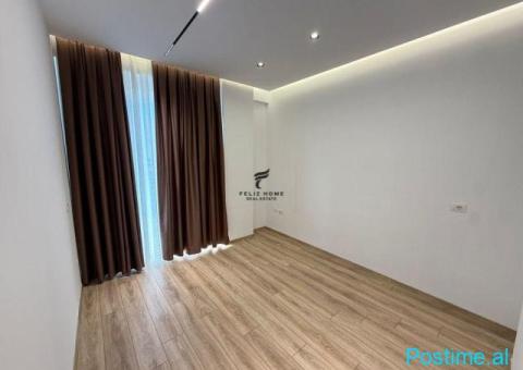 ZYRE ME QERA 110 M2 KOMUNA E PARISIT 900 EURO - 1/6