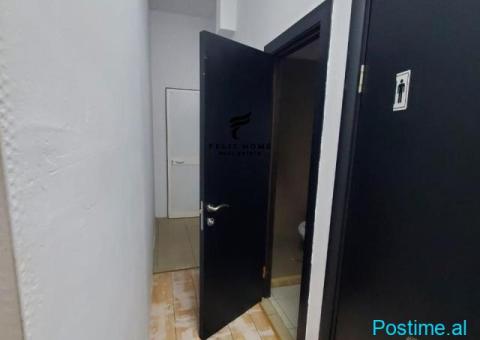 ZYRE ME QERA 200 M2 PAZARI RI 300.000 LEKE - 2/4