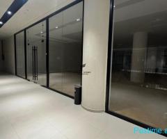 AMBIENT BIZNESI ME QERA 340 M2 MINE PEZA 5.000 EURO