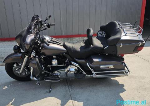 Harley Davidson Electra Glide - 1/8