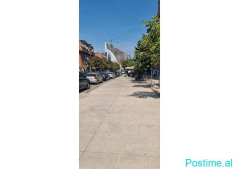 AMBIENT KOMERCIAL 186 m² PËR SHITJE – KOMUNA E PARISIT