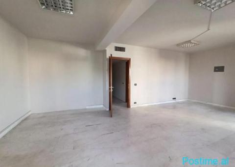 🏢 JEPET AMBIENT PËR ZYRA ME QIRA – TORRE DRINI | QENDER - 6/7