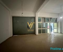 JEPEN DY AMBIENTE 100M2 ME QERA TE MYSLYM SHYRI 900 EURO