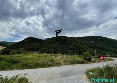 SHITET TOKE 4000 M2 POCEM 200.000 EURO - 2/3