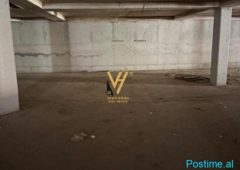 SHITEN 4 POSTE PARKIMI NE PASKUQAN 6.500.000 LEKE
