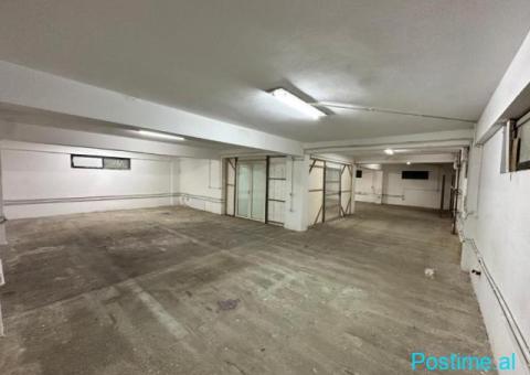 Jepet me qira ambient biznesi, me sipërfaqe totale 240 m², p - 1/3