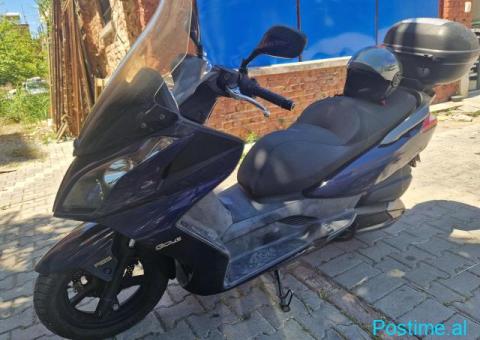 Kymko Downtown 300cc - 4/4