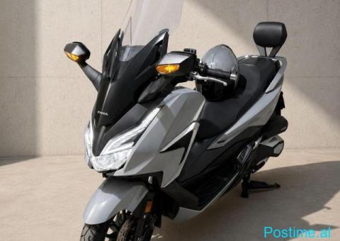 Honda Forza 350cc - 1/3