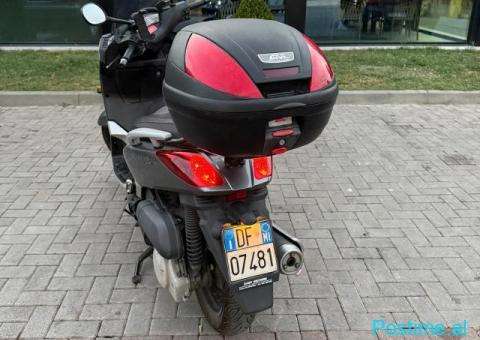 Shitet X-MAX 250