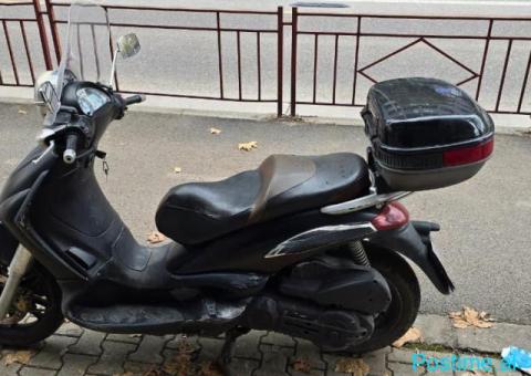 Shitet Piaggio Beverly 500cc - 2/7