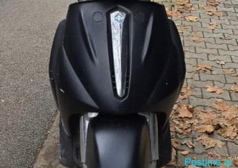 Shitet Piaggio Beverly 500cc - 3/7