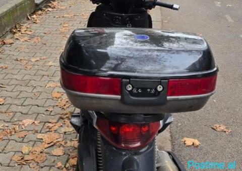 Shitet Piaggio Beverly 500cc - 4/7