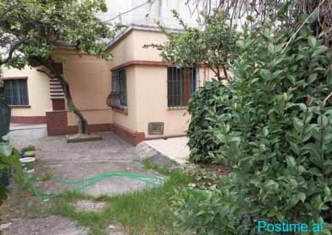Jepet me qira shtepi 2+1 ne Laprake Tirane - 9/10