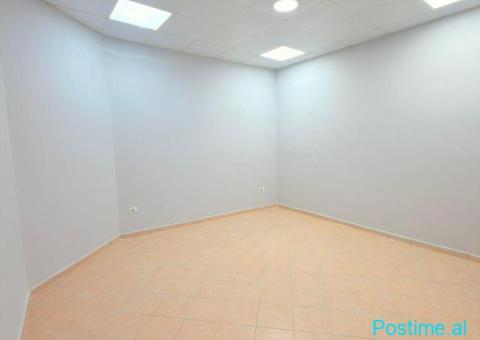 JEPET ME QERA AMBIENT BIZNESI PRANE MARKATES, DURRES - 7/8