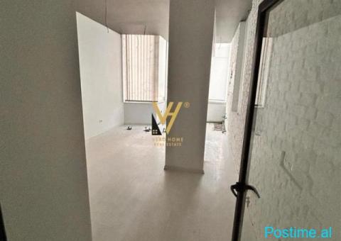 JEPET AMBIENT 150 M2 ME QERA NE MYSLYM SHYR 2.200 EURO - 2/3