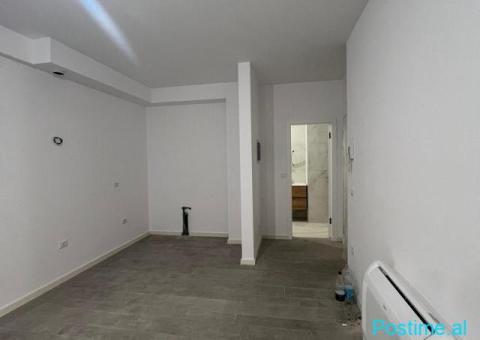 Jepet me qira ambient zyre 2+1+2 – Rruga Dritan Hoxha (Aura) - 6/6