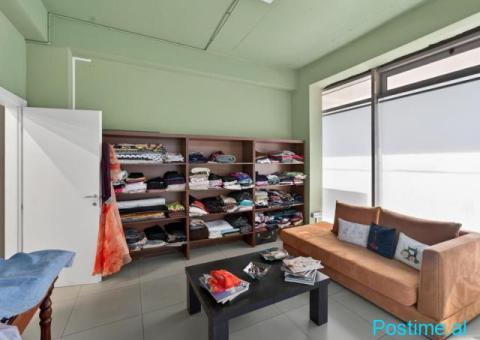 SHITET AMBIENT BIZNESI PRANE PORTIT TE DURRESIT - 8/10
