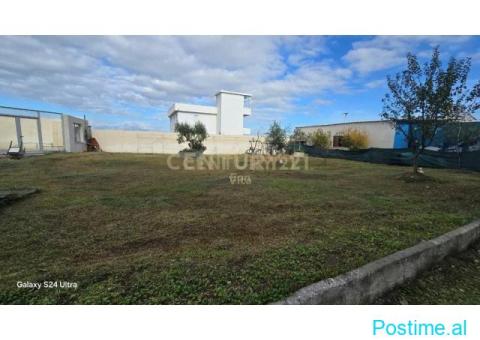 0697603180Jepet me Qira Zyre dhe Toke ne Durres! - 1/5