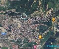 Shiten 2 garazhde ne Linze, prane restorant 2 Luanet