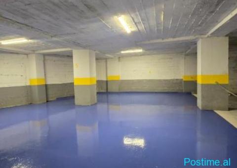 SHITEN POSTE PARKIMI 120 m² | PËRBALLË DELIJORGJIT - 1/4