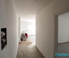 🏢 Zyrë me Qira tek Donika center Afer qendres