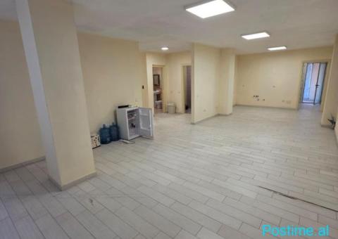 Me Qira: Zyrë 140 m² me 4 Ambiente Pune 2 WC🚾 📍 Pazari Ri - 5/8