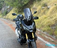 HONDA X ADV