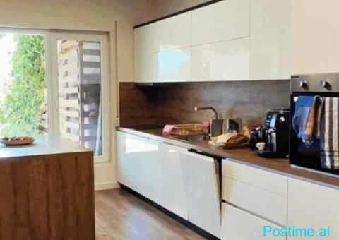 🏡 Vilë në shitje buzë Liqenit të Farkës – mundësi ideale in - 8/9