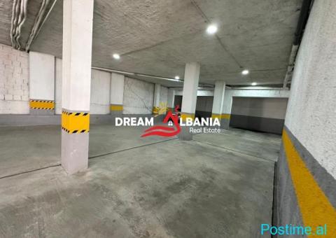 Shitet ambjent me garazhe tek Komuna e Parisit (ID 4181093) - 10/10