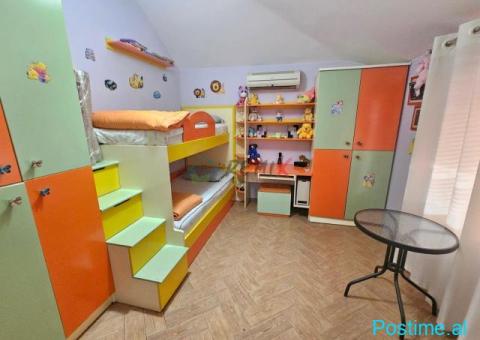 🏡 JEPET ME QIRA KATI I 3-TË I NJË VILE PRIVATE – TIRANË - 3/10