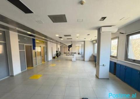 ZYRE ME QERA 916 M2 RRUGA E KAVAJES 18.000 EURO - 3/4