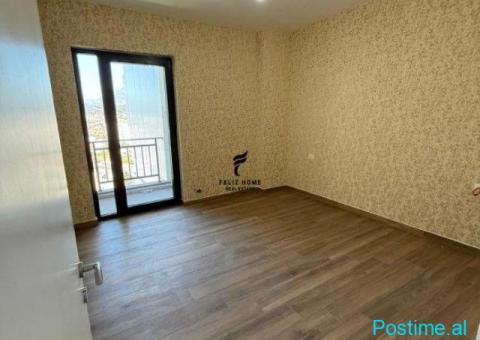 ZYRE ME QERA 81 M2 RRUGA E DIBRES 500 EURO FH-64757 - 1/5