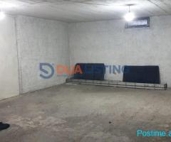 Jepet me qira garazh në Rrugën Barrikadave