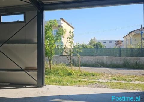 🏢 **KAPANON ME QIRA PRANË UNIVERS CITY** - 4/5