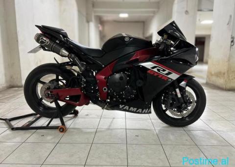 YAMAHA R1 BIG BANG - 2/9