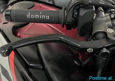 YAMAHA R1 BIG BANG - 3/9