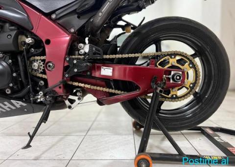 YAMAHA R1 BIG BANG - 4/9