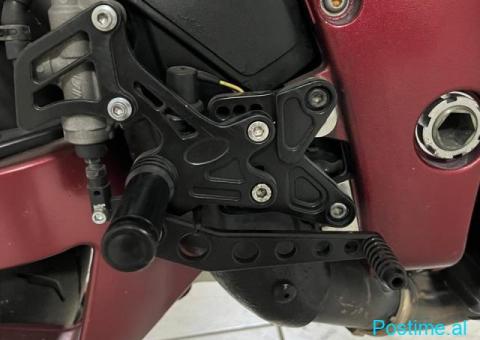 YAMAHA R1 BIG BANG - 6/9