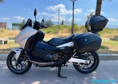 2015 HONDA INTEGRA NC750D 29mije KM - 2/6