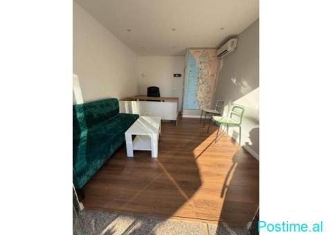 Ambient Komercial Ne Rruge Kryesore Me Qira në Plazh, Durrës - 2/3