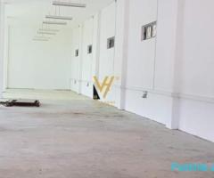 JEPET MAGAZINE 444 M2 ME QERA NE MARIKAJ , VORE 2.000 EURO