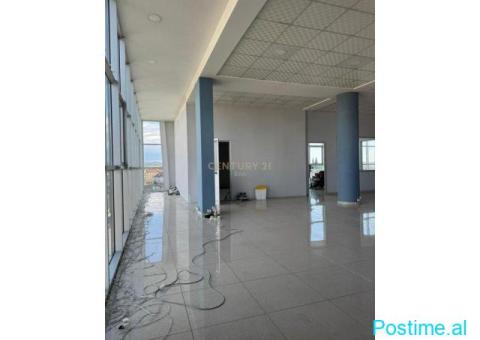 Hapësirë multifunksionale me qira në Shijak, Durres ! - 5/10