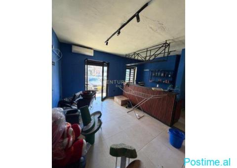 Dyqan Për Shitje në Ish-URT, Durrës !+355693150128 - 4/9