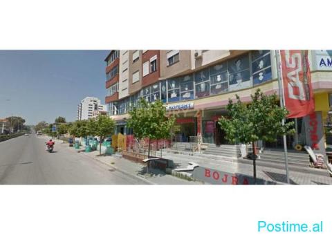 0692089893 Jepen 4 ambiente komerciale te cilat ofrohen me q