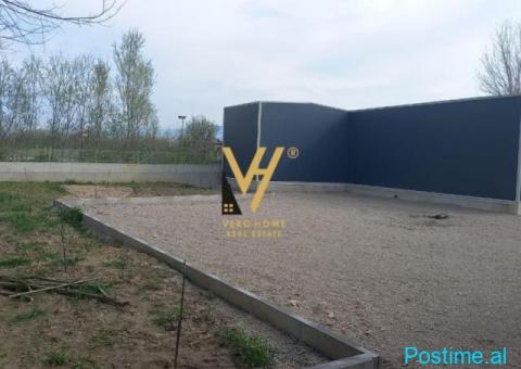 SHITET KAPANON EDHE TRUALL NE RINAS , TIRANE 400.000 EURO - 4/4