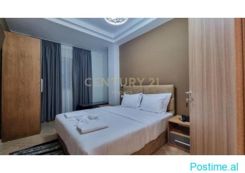 JEPET ME QIRA hotel me 15 dhoma në Kombinat, 5.000€! - 1/7