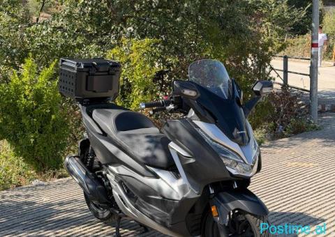 Honda Forza 300 - 4/10