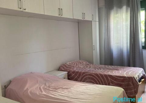 📢 Kërkohet vajzë për ndarje qeraje RRUGA 5 MAJ! 10.000 ALL - 2/2