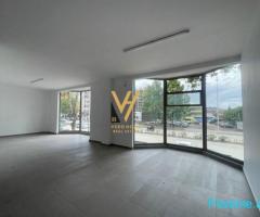 JEPET AMBJENT 125 M2 ME QERA TE RR.DRITAN HOXHA 1.200 EURO